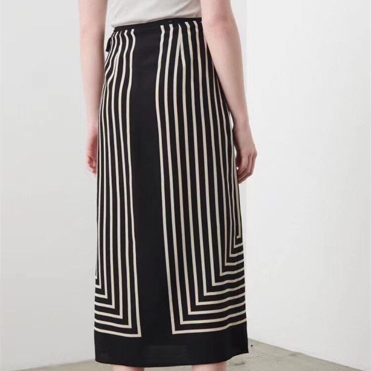 Woman's Black and White Geometric Pattern Silk Wrap Skirt