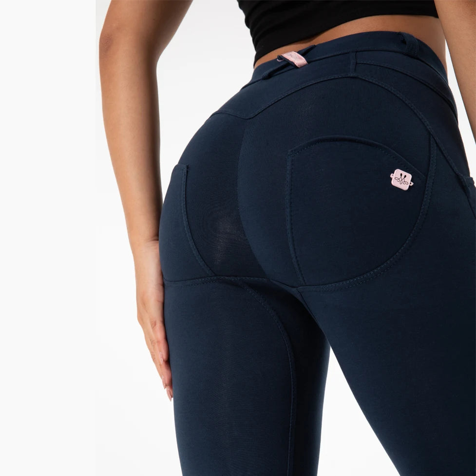 These Butt Lifting Leggings feature innovative technology and a mid-rise design for a flattering and comfortable fit. With a variety of 8 colors to choose from, these leggings offer a super stretchy fabric for a skinny leg look. Upgrade your activewear collection with these stylish and functional leggings.