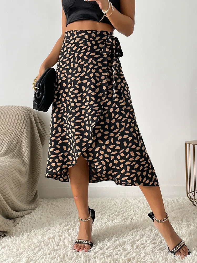 Elastic Waist A-Line Leopard Print Midi Skirt