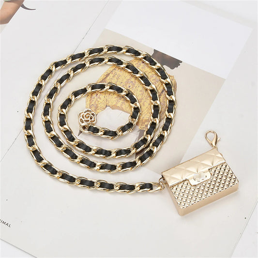 Women Design Metal Waist Chain Belt with Gold Envelope Purse Attached to Belt