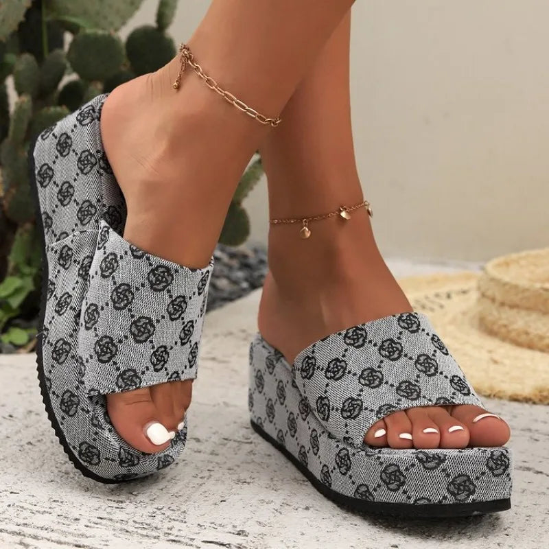 Luxury Soft Sole Open Toe Breathable Slip-On Sandals