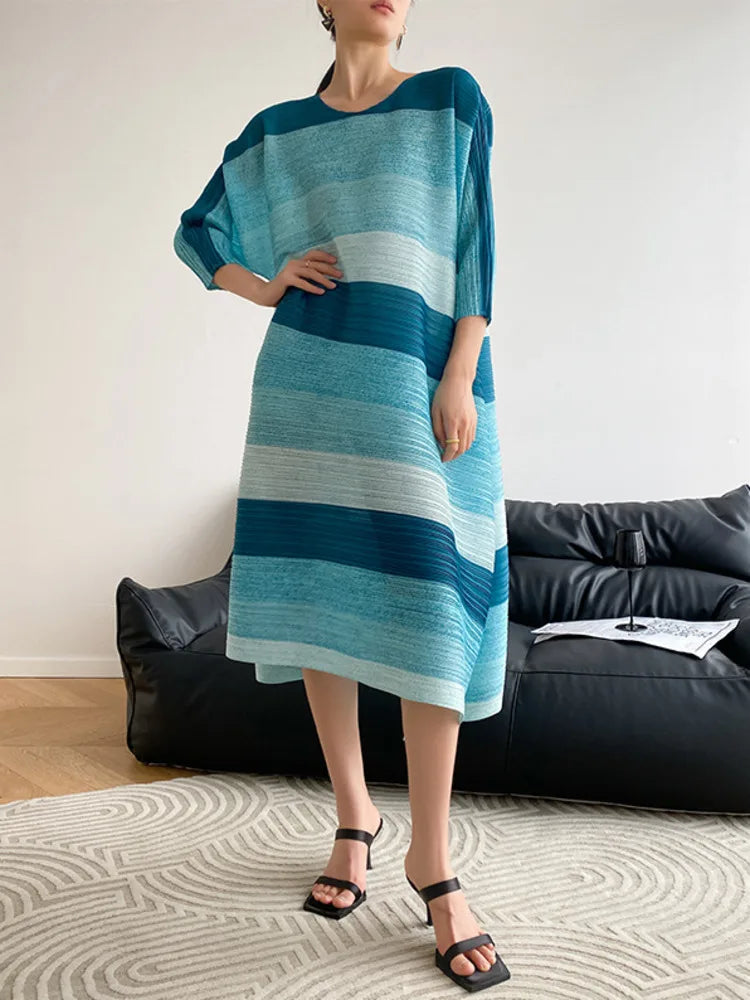 Unique Casual Color Block Long Loose Fit Dress