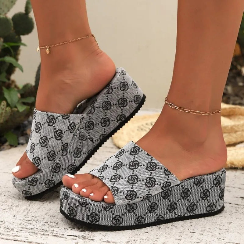 Luxury Soft Sole Open Toe Breathable Slip-On Sandals