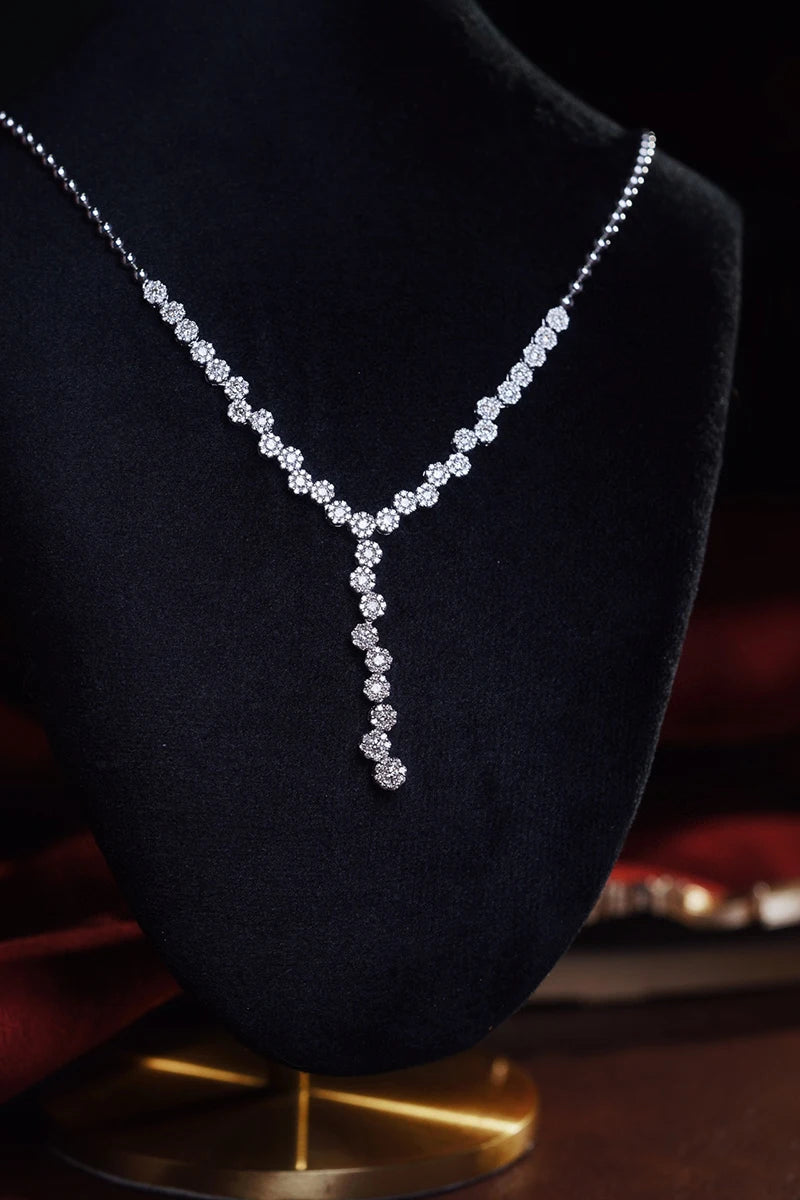 18K White Gold Necklace with 2.3 Carat of Natural Diamonds