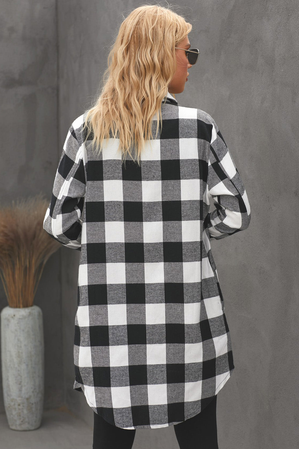 Black Turn-Down Collar Plaid Shirt Coat