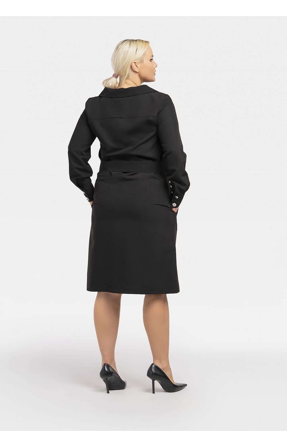 Elevate your style with our Ladies Plus Size Belted Button Down Dress! This versatile dress features a flattering belted waist and button down front, perfect for any occasion. Step into confidence and embrace your curves with this must-have addition to your wardrobe.